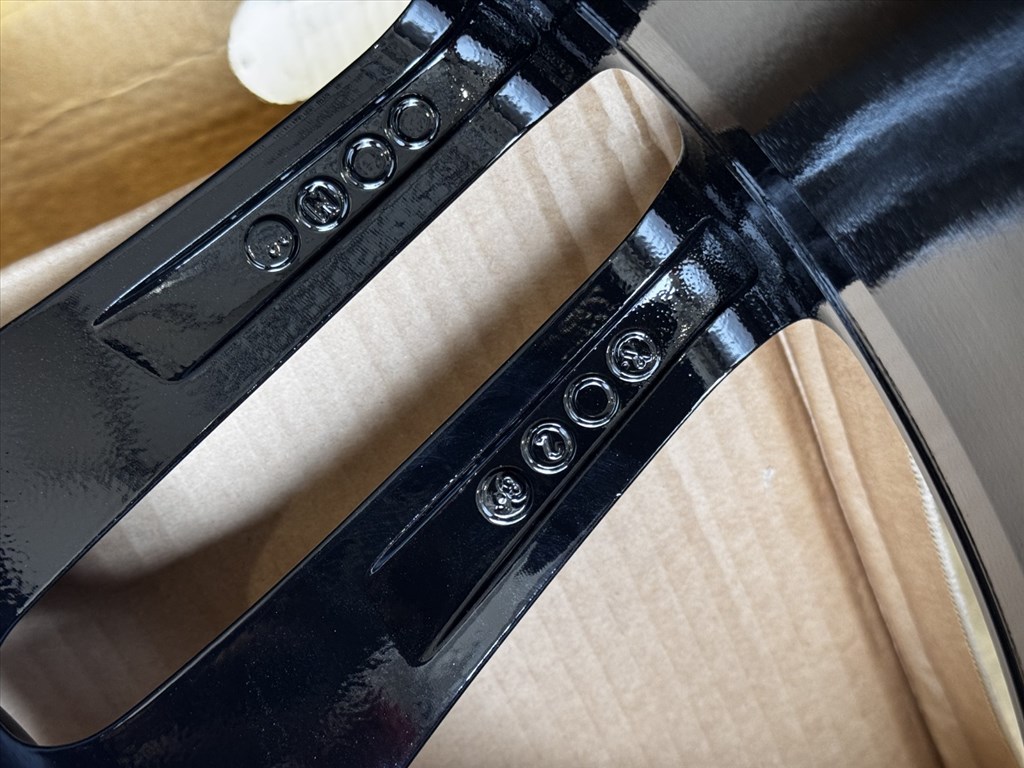 R21 Original Mercedes 9J ET53 - A166 401 2102 / A1664012102 3db felni alufelni 14. kép