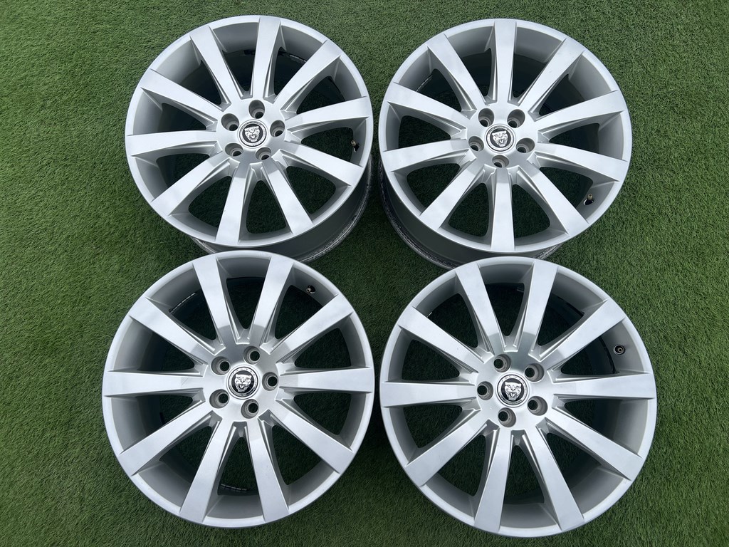 5x108 19" Jaguar gyári alufelni 8,5Jx19h2 ET49 1. kép