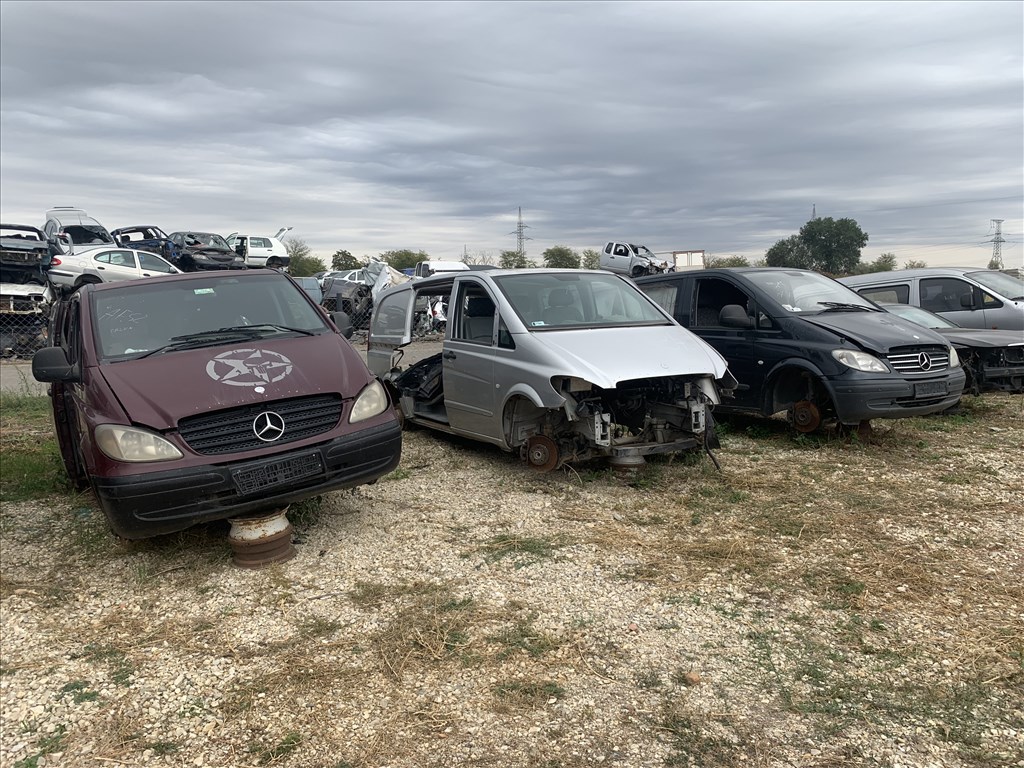 Mercedes Vito bontott alkatrészei 1. kép