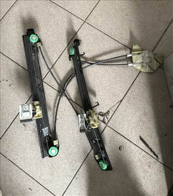 Seat León II 1P - bal első ablakemelő szerkezet