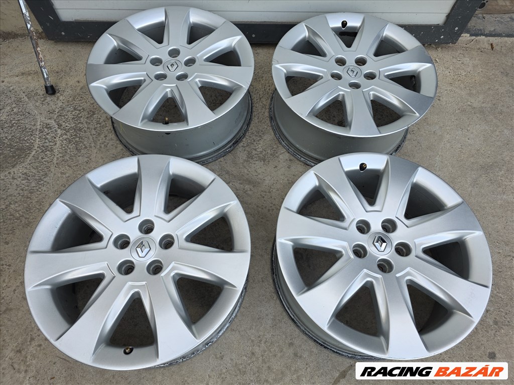18-as Renault gyári alufelni gyönyörű állapotban eladó! 1. kép