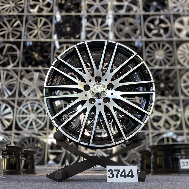 (3744) Volkswagen Skoda 18 alufelni felni, 5x112, Mercedes gyári 1. kép