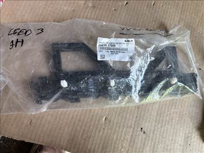 Kia Cee'd (CD) Hátsó lökhárító tartó jobb 86614j7000