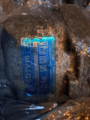 Volkswagen Golf IV klímakompresszor  1j0820803k