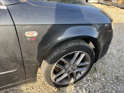 Seat Exeo Jobb első sárvédő LW7Z