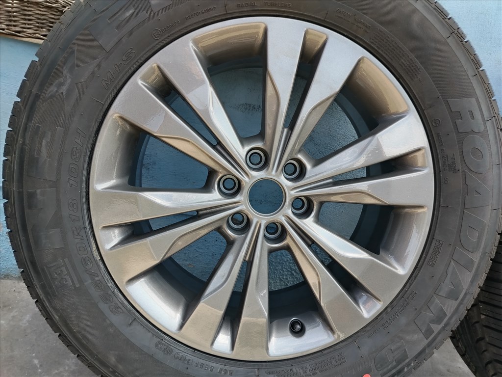 Nissan Navara 6x114.3 18" alufelni, 255/60 Nexen nyári gumi  4. kép