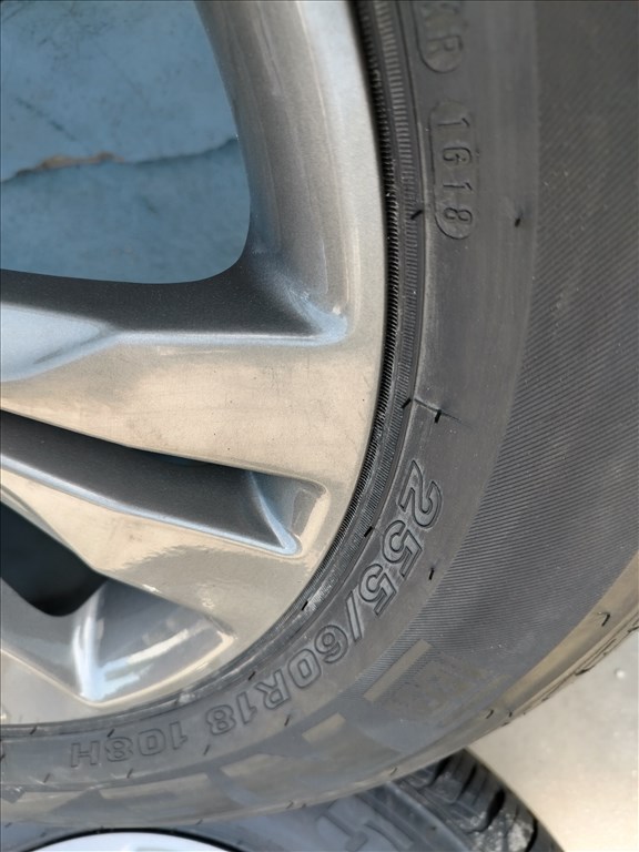 Nissan Navara 6x114.3 18" alufelni, 255/60 Nexen nyári gumi  5. kép