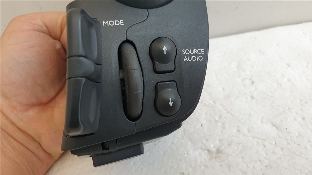 511855 Renault Clio 3, Modus, 2010, Ablaktörlő Kapcsoló. 6. kép