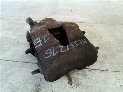 VOLKSWAGEN POLO V. 02-05 Jobb első féknyereg munkahengerrel