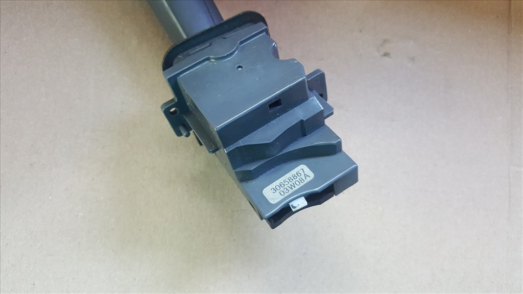 Volvo 30658867 S60 S80 V70 XC70 indexkapcsoló 3. kép