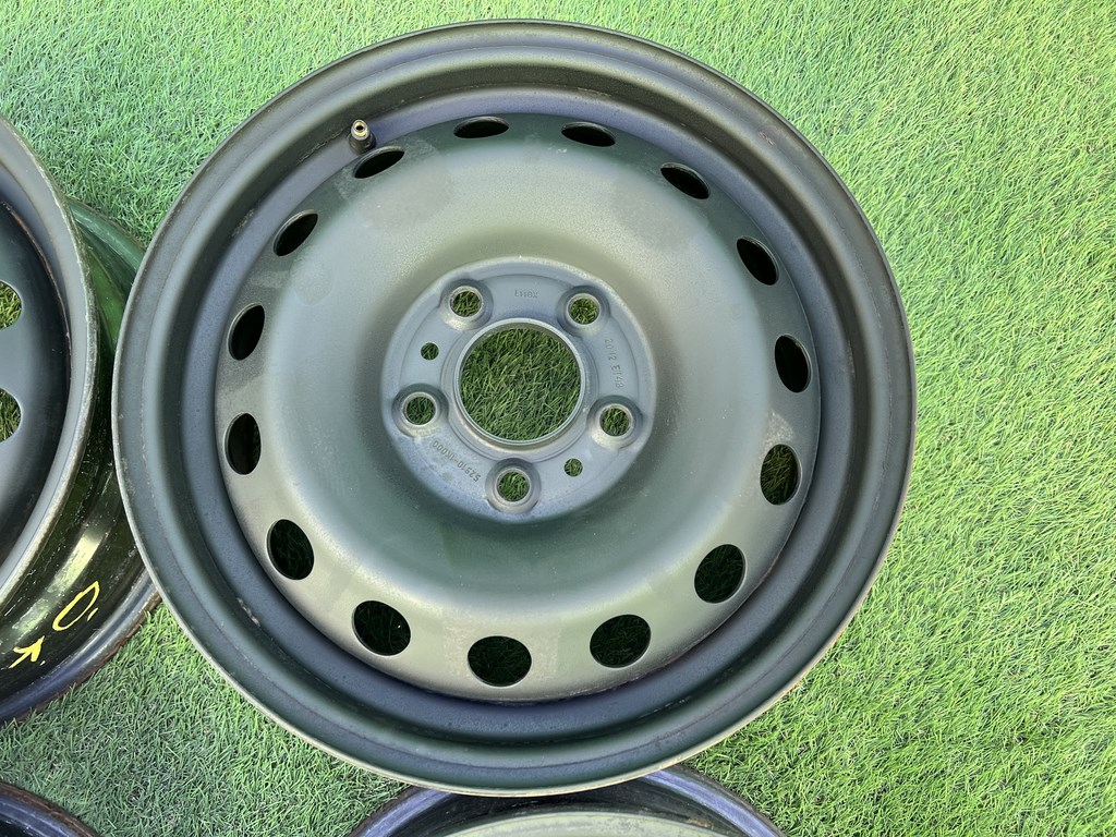 5x114.3 15" Hyundai,Kia gyári lemezfelni 6Jx15h2 ET48 4. kép