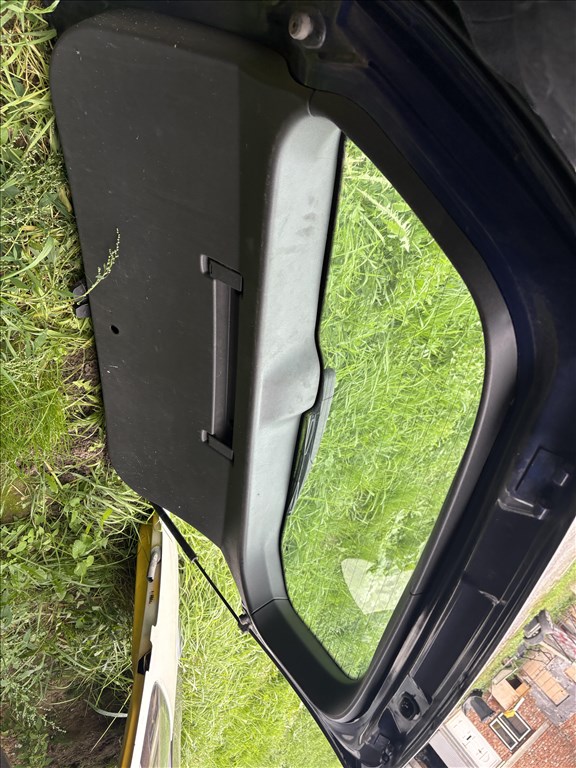 Opel Astra H csomagtérajtó  3. kép