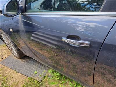 Opel Insignia A Sports Tourer 2.0 CDTI bal első ajtó 