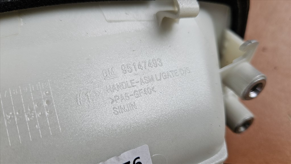 Opel Mokka Csomagtérajtó mikrokapcsoló  95147493 4. kép