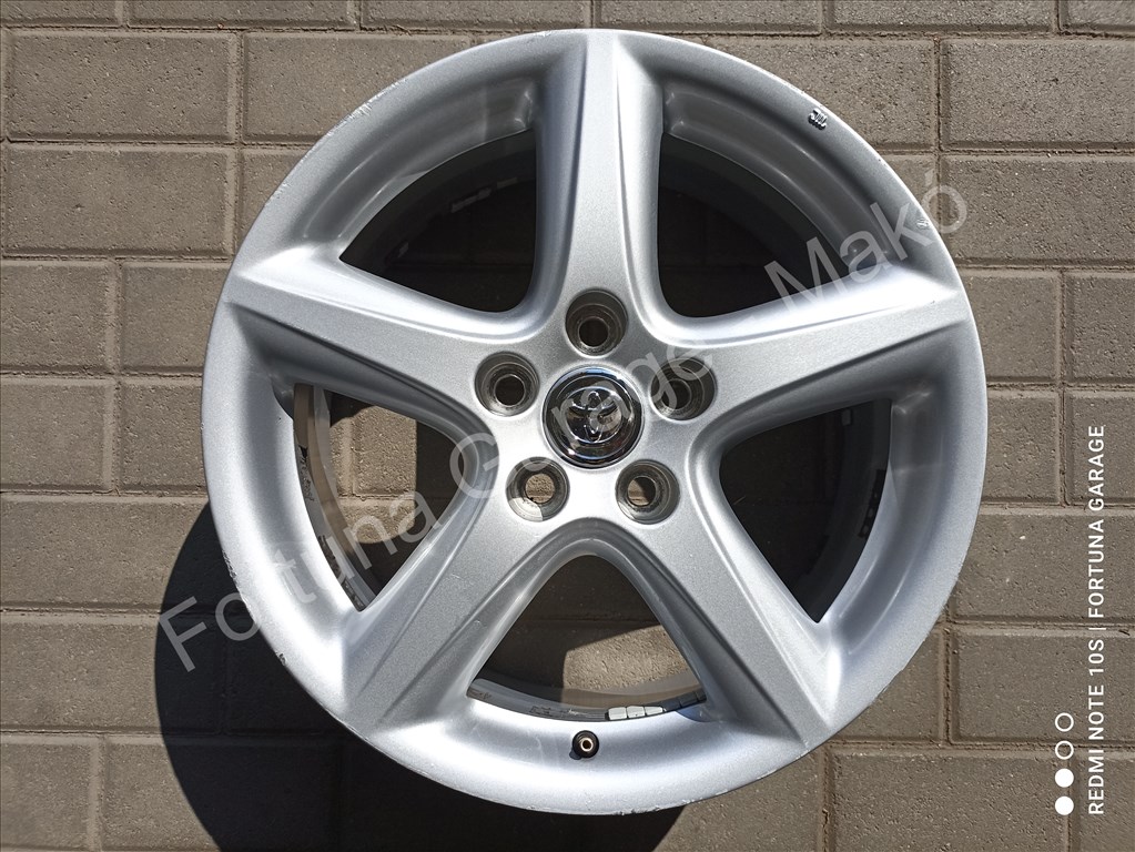 5x114,3 17" Toyota használt alufelni garnitúra 3. kép