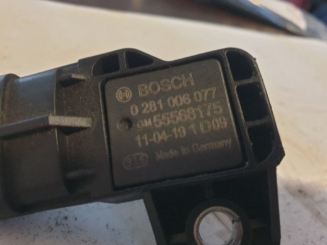 Opel Astra J 1.7 CDTI Turbó nyomás szenzor A17dts A17dte A17dtc  0281006077 3. kép