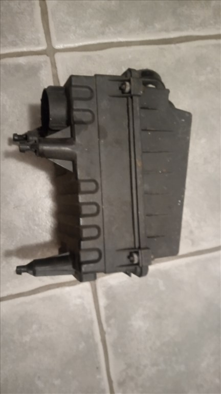 Ford Focus Mk1 1.8 TDDi Levegőszűrő ház  2. kép