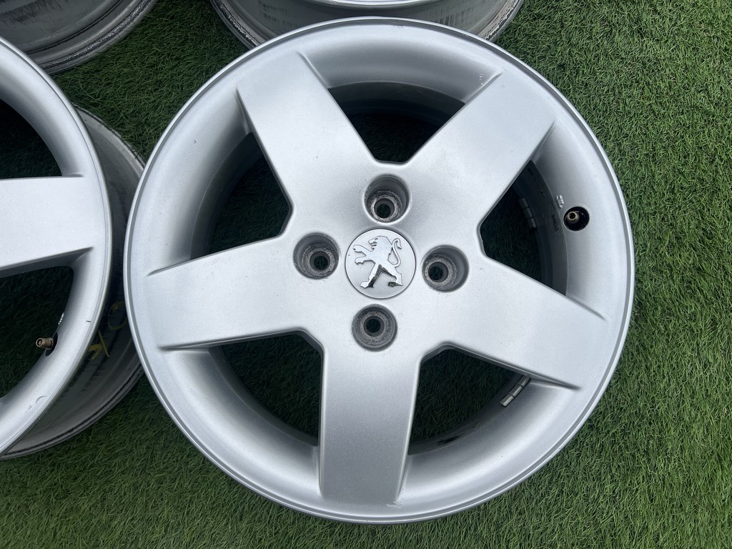 4x108 15" Peugeot gyári alufelni 6Jx15h2 ET23 3. kép