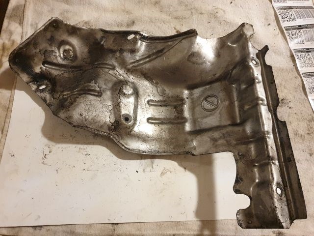 Opel Astra H 1.9 CDTI Kipufogó hővédő lemez Z19dt Z19dtl  55182370 2. kép