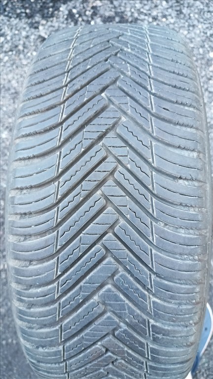 2db 195/50 R16 88V* használt Hankook Kinergy 4S négyévszakos gumi. 3. kép
