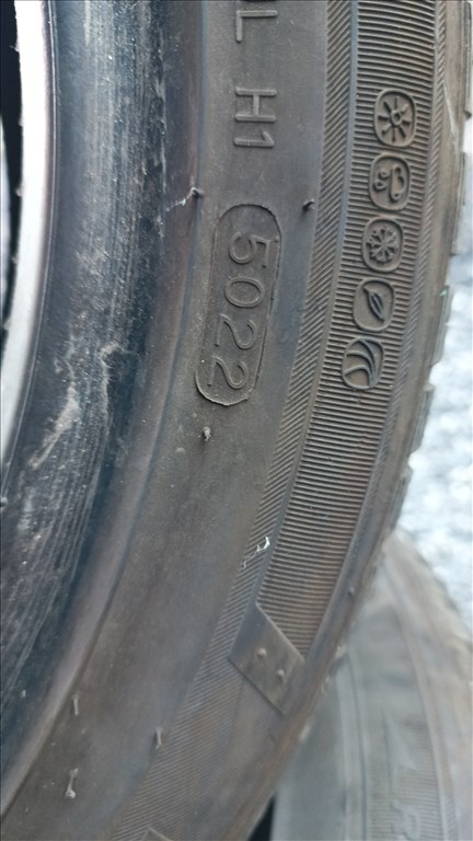 2db 195/50 R16 88V* használt Hankook Kinergy 4S négyévszakos gumi. 9. kép