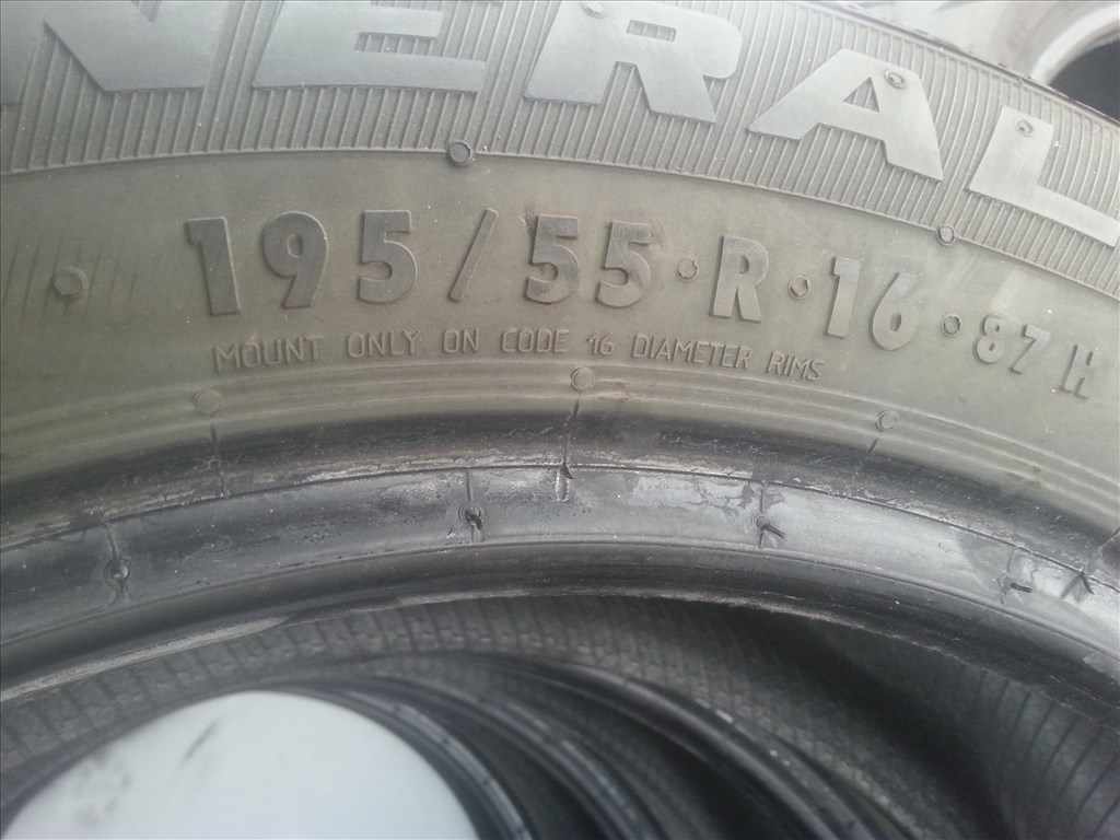  195/55R16 General téli gumi garnitúra 5. kép