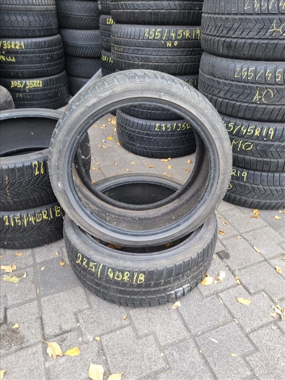  225/4018" használt Falken Eurowinter HS449 téli gumi 2db  2. kép