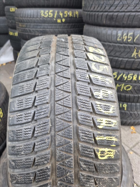  225/4018" használt Falken Eurowinter HS449 téli gumi 2db  4. kép