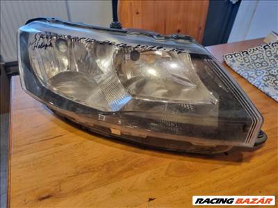 Skoda Rapid jobb első fényszóró 5jb941016
