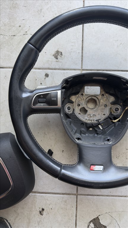 Audi S5 multikormány F1 váltó légzsákkal 62280182a 2. kép