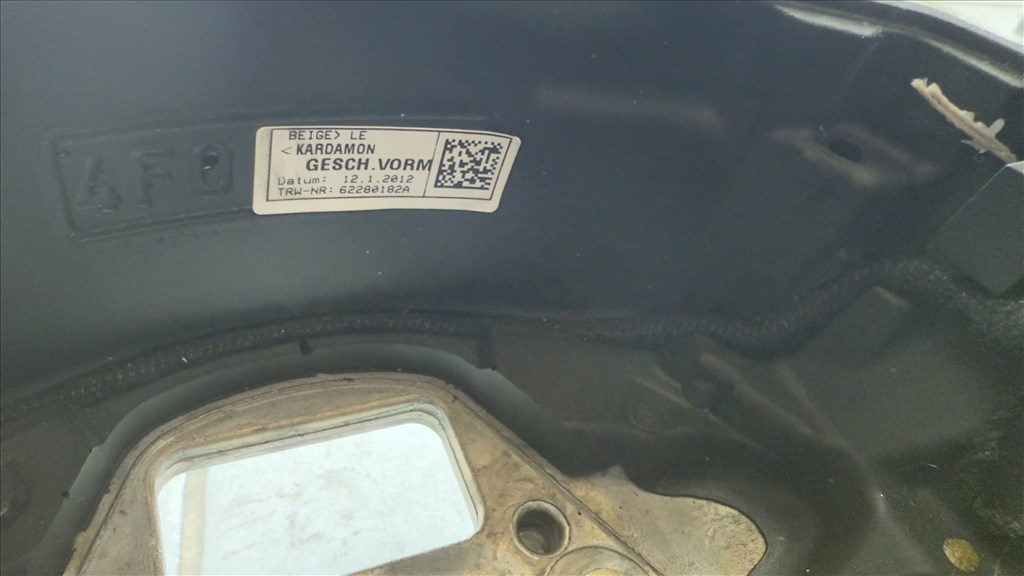 Audi S5 multikormány F1 váltó légzsákkal 62280182a 4. kép