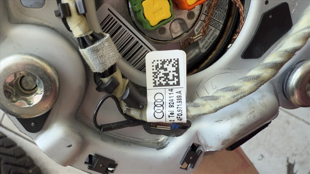 Audi S5 multikormány F1 váltó légzsákkal 62280182a 8. kép