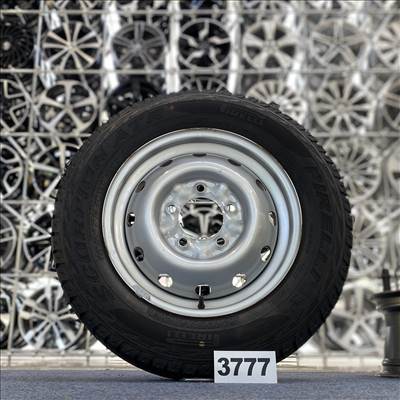 (3777) Lada Niva 16 lemezfelni, 5x139,7, 185/75 R16 nyári gumi