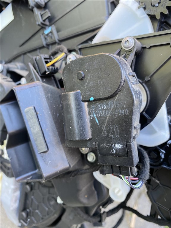 Fiat 500L fűtésbox fűtés box 35e km futott kocsiból 5. kép