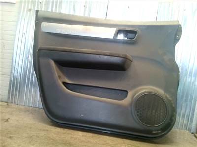 SUZUKI SWIFT 05-10 Bal első ajtó kárpit