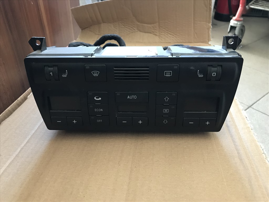 Audi A6 (C5 - 4B) klímavezérlő  4b0820043g 1. kép