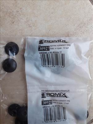 lökhárító burkolat rögzítő patent szegecs c30927