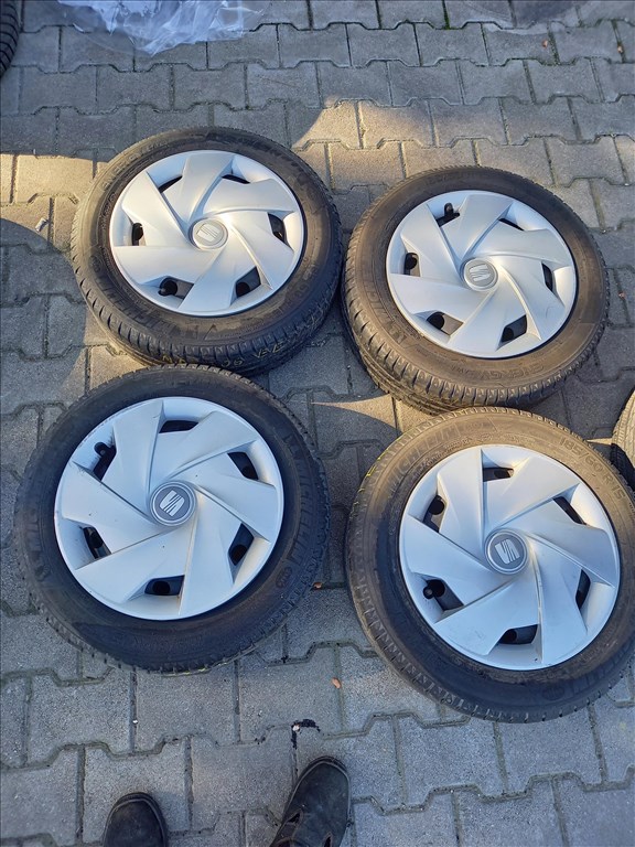Seat ibiza 5x112-as 6x15" használt (gyári felni) lemezfelni 185/60 újszerű Michelin nyári gumi sxx4 1. kép