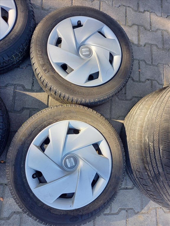 Seat ibiza 5x112-as 6x15" használt (gyári felni) lemezfelni 185/60 újszerű Michelin nyári gumi sxx4 2. kép