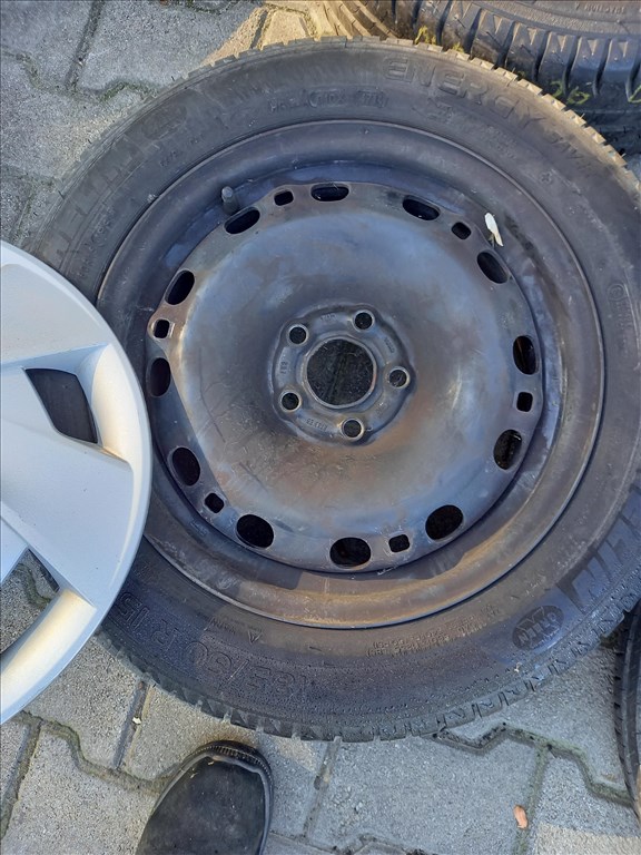Seat ibiza 5x112-as 6x15" használt (gyári felni) lemezfelni 185/60 újszerű Michelin nyári gumi sxx4 3. kép