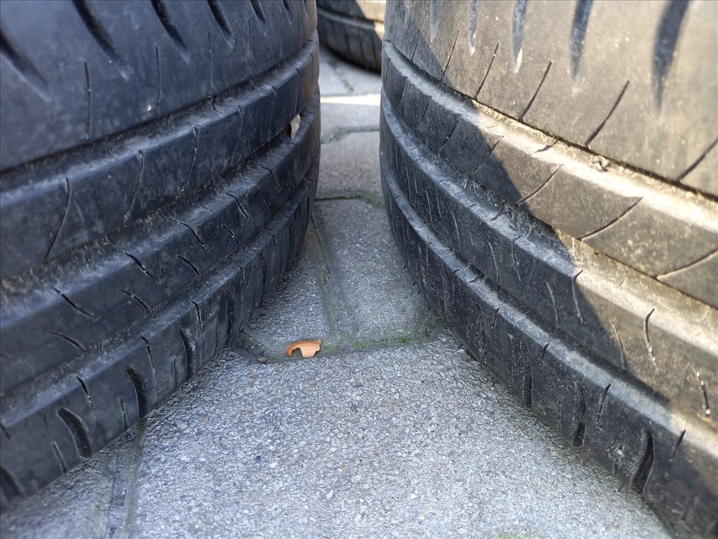 Seat ibiza 5x112-as 6x15" használt (gyári felni) lemezfelni 185/60 újszerű Michelin nyári gumi sxx4 4. kép