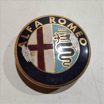 201940 Alfa Romeo 145,146, 147,156,166,Gt alufelni közép kupak a képen látható állapotban 60652886