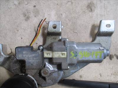 Suzuki Swift V hátsó ablaktörlő motor 