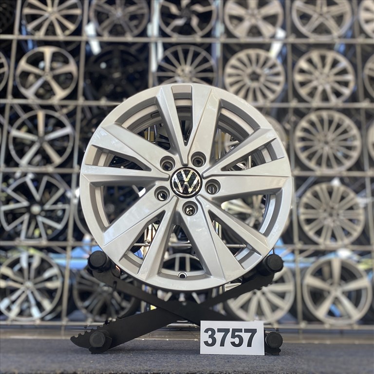 (3757) Volkswagen 16 gyári alufelni felni, 5x112, Golf Caddy Touran 1. kép