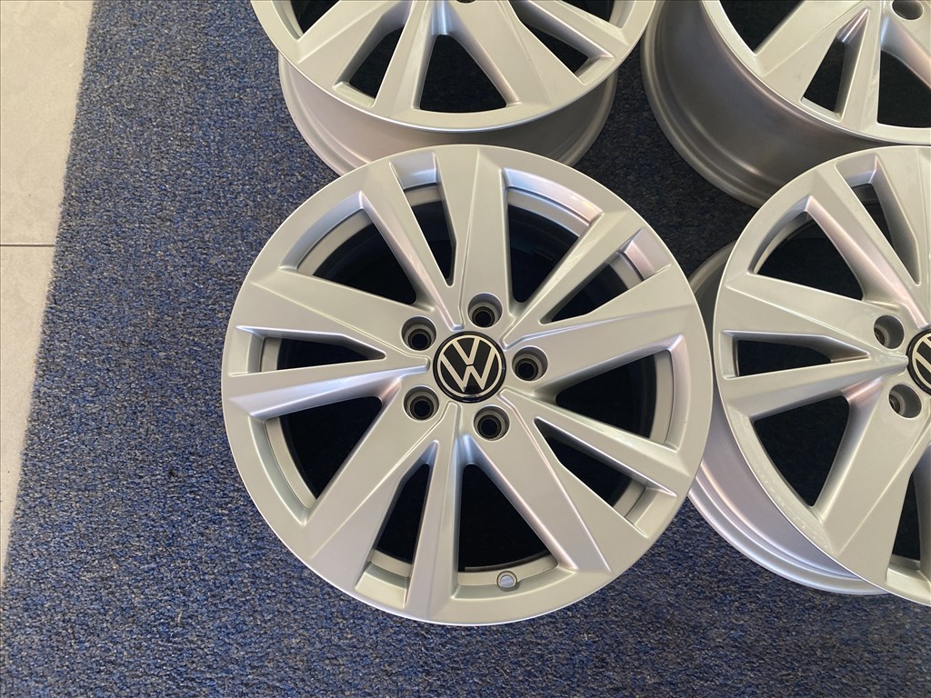 (3757) Volkswagen 16 gyári alufelni felni, 5x112, Golf Caddy Touran 5. kép