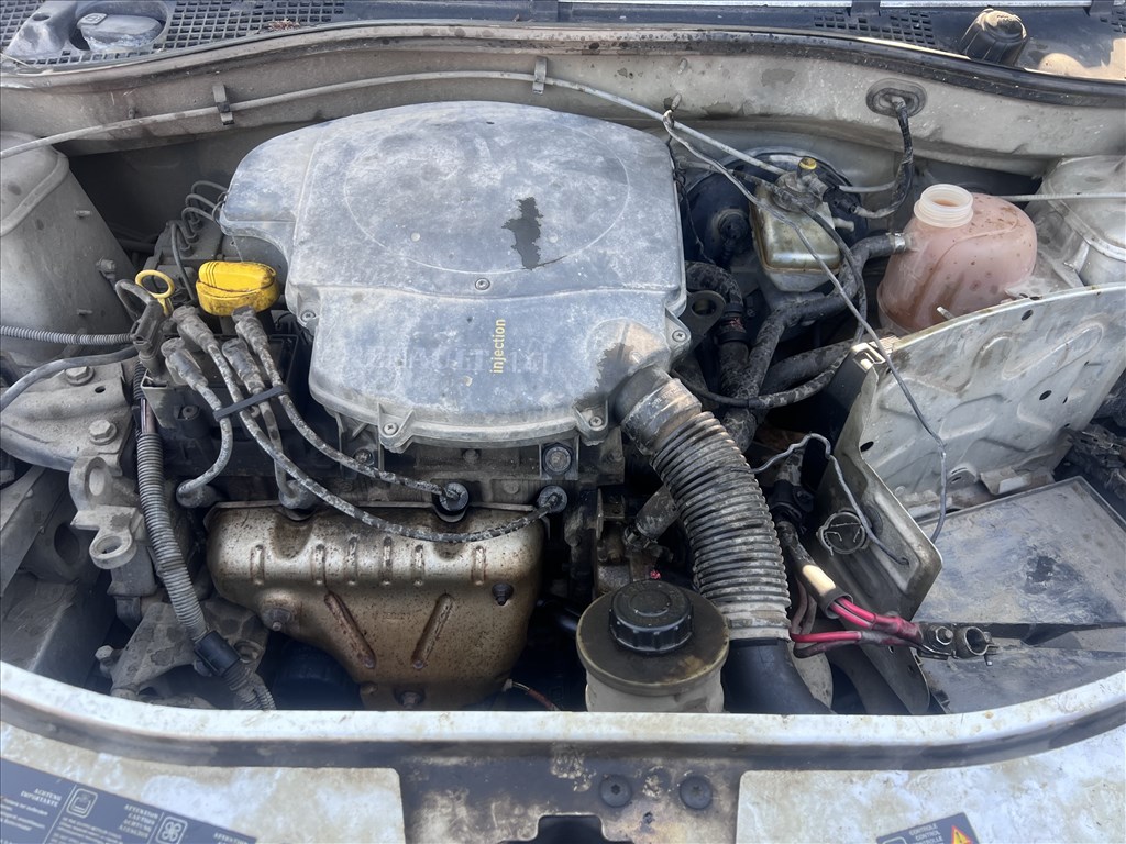 Dacia Logan I 1.4i bontott alkatrészei 4. kép