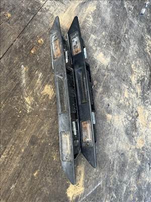 Audi A4 (B6/B7), Audi A3 (8P), Audi A6 (C6 - 4F) Csomagtér nyitó panel 