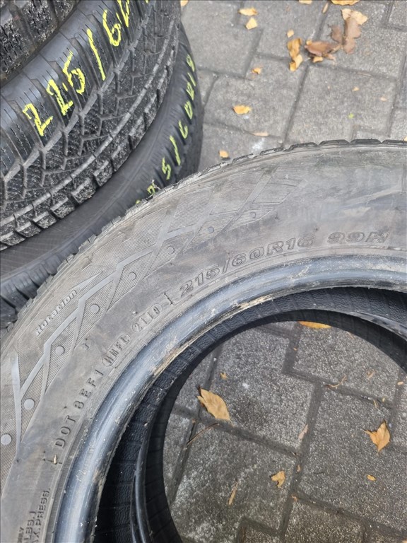  215/6016" újszerű Nexen WinGuard Sport G WH2 téli gumi 2db  5. kép