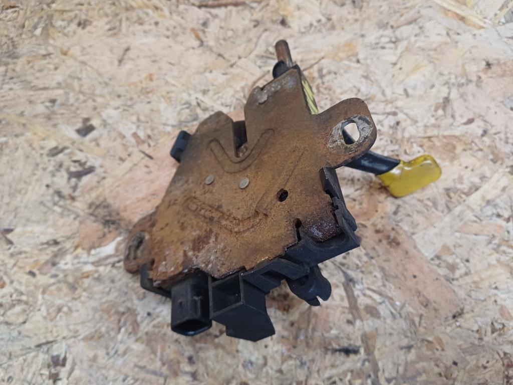 Ford Mondeo MK4 (2006-2014)  Motorháztető Zár  2. kép