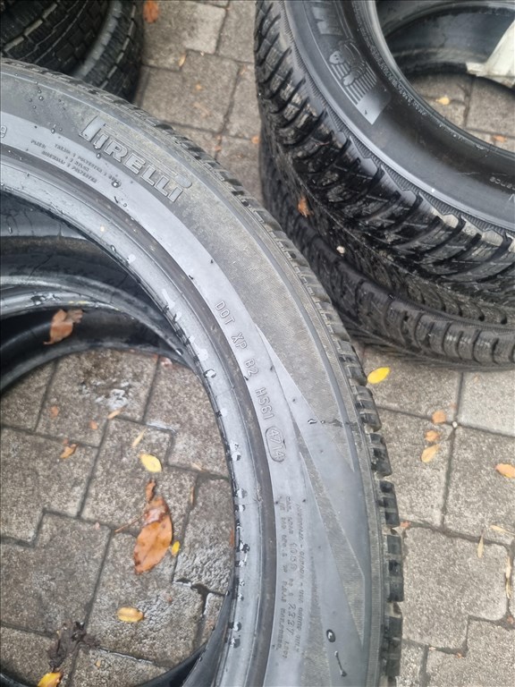 245/4519" újszerű Pirelli Sottozero 3 téli gumi 2db  5. kép